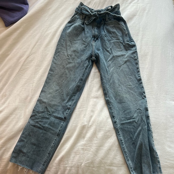 ✨Abercrombie Paperbag-Waist Mom Jean - Picture 8 of 10
